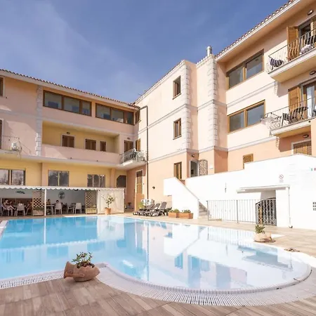 Relaxing Cristal Blu Sleeps 3 Num1488 * Santa Teresa Gallura