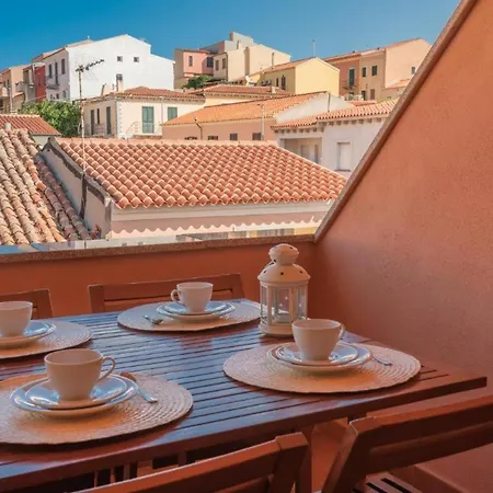 Apartment Relaxing Cristal Blu Sleeps 3 Num1488