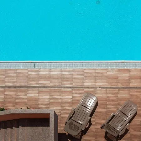 דירה Relaxing Cristal Blu Sleeps 3 Num1488 *